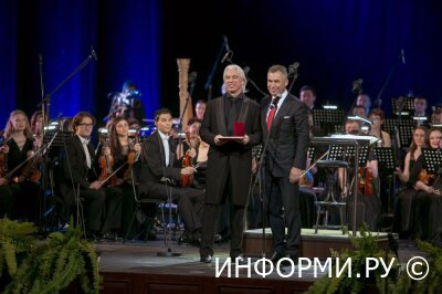 Как организовать концерт артиста в своем городе?