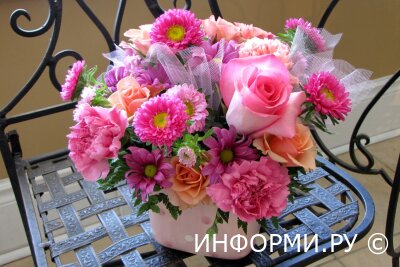 Преимущества услуги доставки цветов