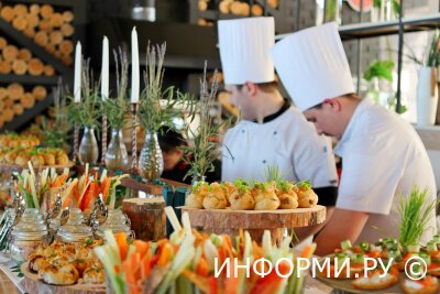 Выездной кейтеринг: правильное решение при организации выездного питания