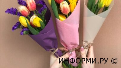 Букет цветов для коллег: какой выбрать