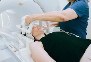 Магнитно-резонансная томография: точный диагноз без риска для здоровья